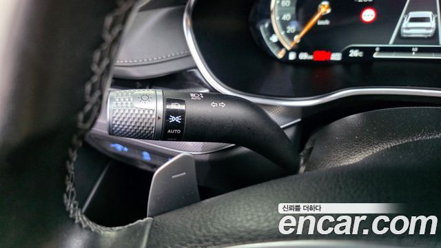 Genesis G80 2022 — photo 38