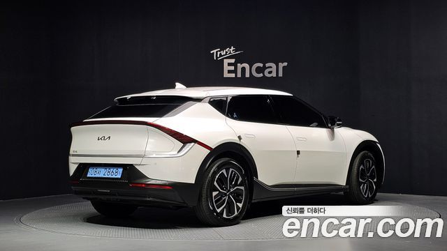 Kia EV6 2024 — photo 2