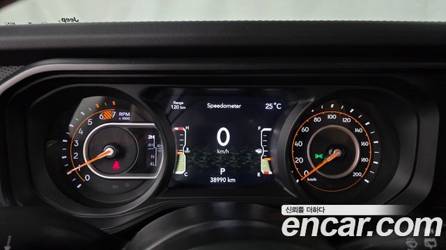 Jeep Wrangler 2024 — photo 11