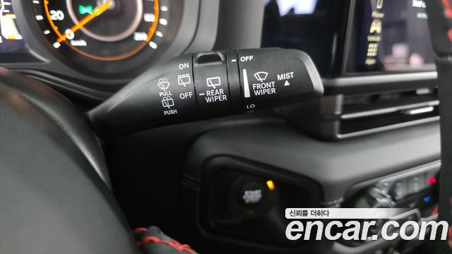 Jeep Wrangler 2024 — photo 28