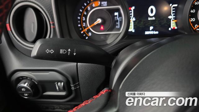 Jeep Wrangler 2024 — photo 29