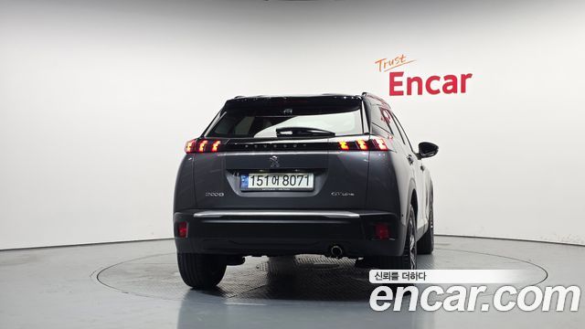 Peugeot 2008 2021 — photo 4