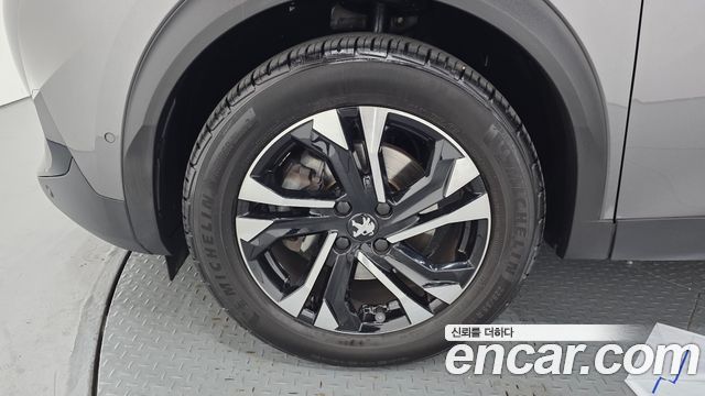 Peugeot 2008 2021 — photo 5