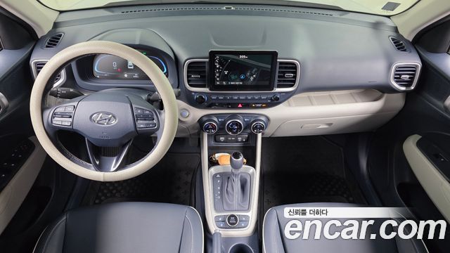 Hyundai Venue 2023 — photo 10