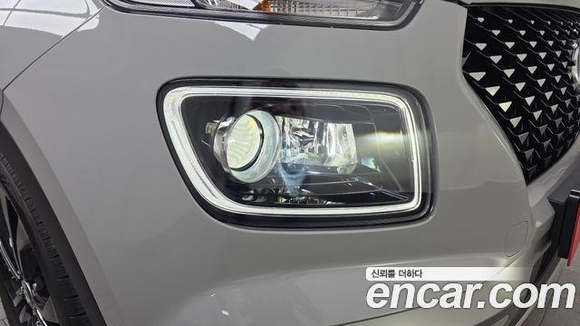 Hyundai Venue 2023 — photo 8