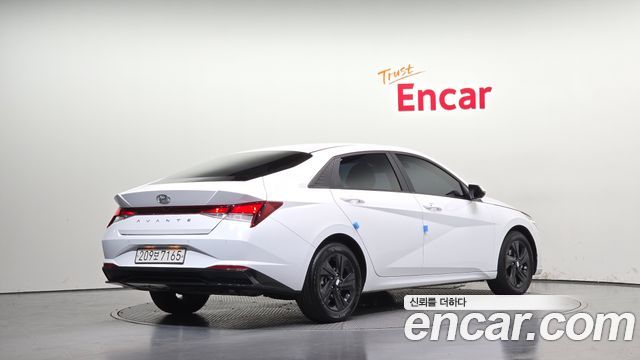 Hyundai AVANTE 2023 — photo 2