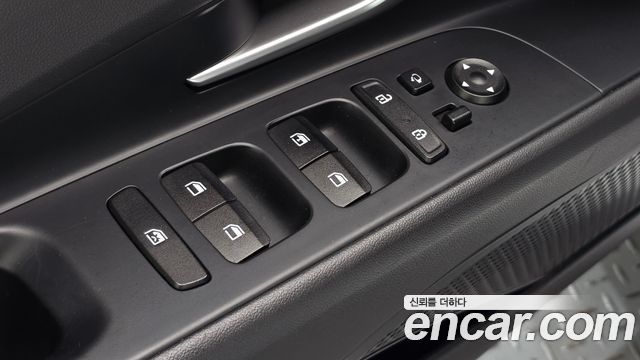 Hyundai AVANTE 2023 — photo 14