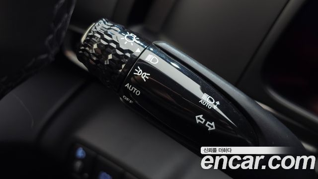 Hyundai AVANTE 2023 — photo 16