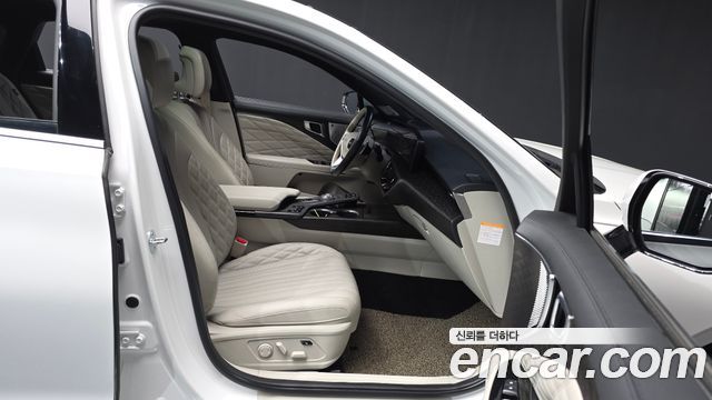 Kia K8 2023 — photo 11