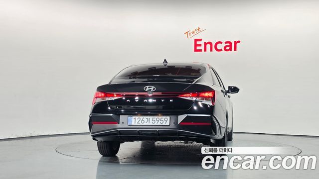 Hyundai AVANTE 2026 — photo 4