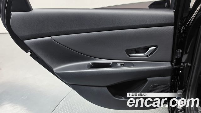 Hyundai AVANTE 2026 — photo 15