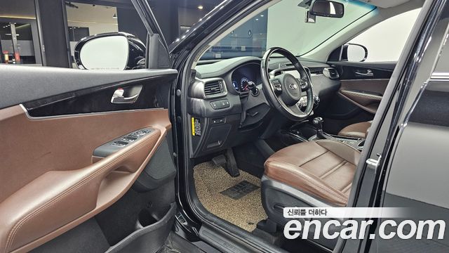 Kia Sorento 2016 — photo 13