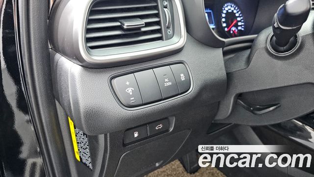 Kia Sorento 2016 — photo 22