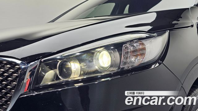 Kia Sorento 2016 — photo 8