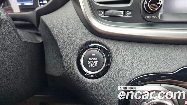 Kia Sorento 2016 — photo 29