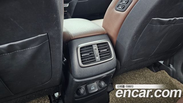 Kia Sorento 2016 — photo 30