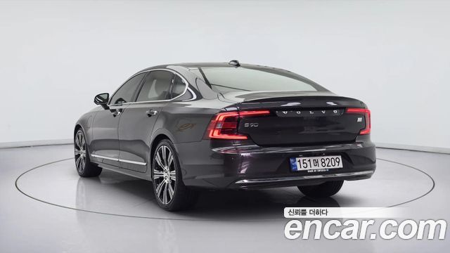 Volvo S90 2023 — photo 4