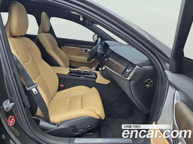 Volvo S90 2023 — photo 12