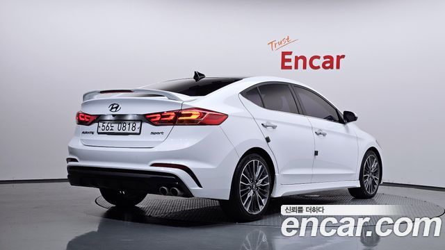 Hyundai AVANTE 2017 — photo 2