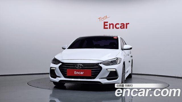 Hyundai AVANTE 2017 — photo 3