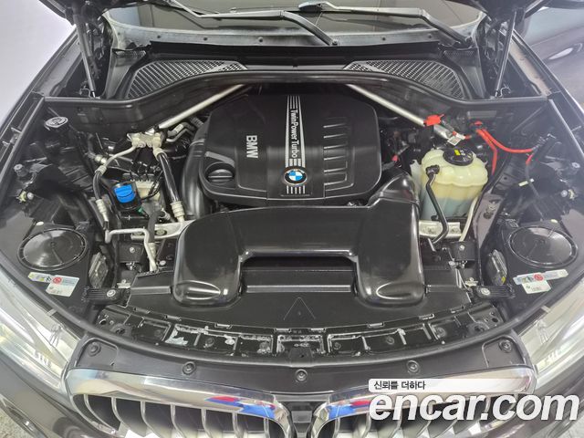 BMW X5 2017 — photo 6