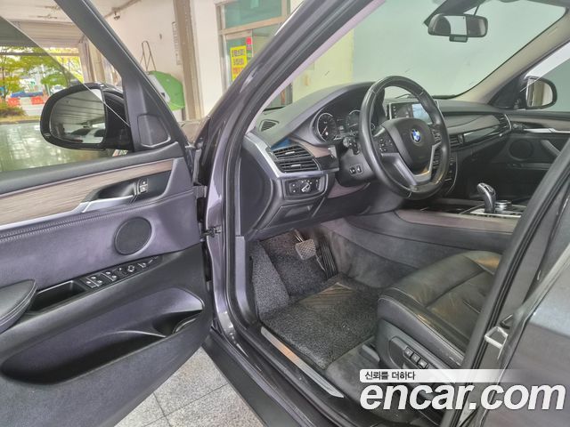 BMW X5 2017 — photo 7