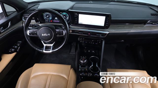 Kia K5 2022 — photo 10