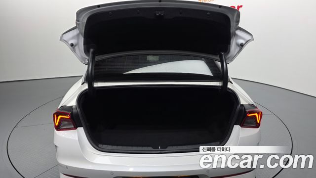 Kia K5 2022 — photo 26