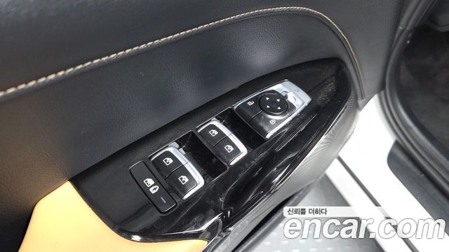 Kia K5 2022 — photo 29