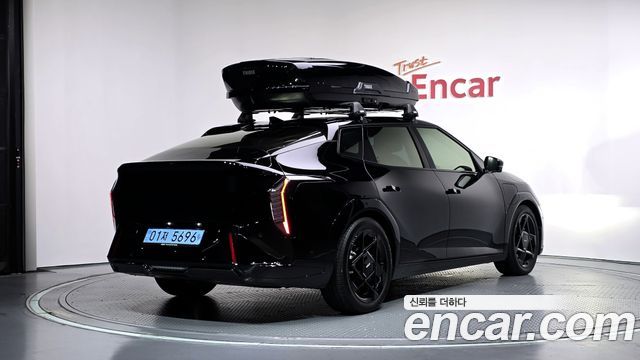 Kia EV4 2026 — photo 2