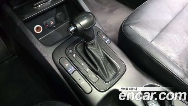 Kia K3 2014 — photo 9