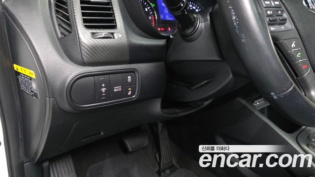 Kia K3 2014 — photo 14