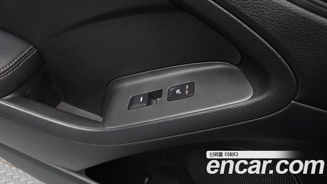 Kia K3 2014 — photo 18