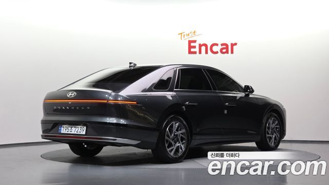 Hyundai Grandeur 2023 — photo 2