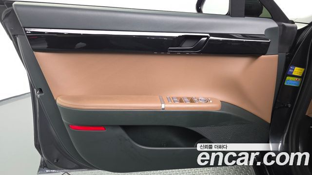 Hyundai Grandeur 2023 — photo 14