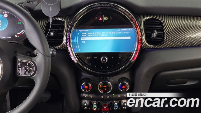 Mini Cooper 2023 — photo 31