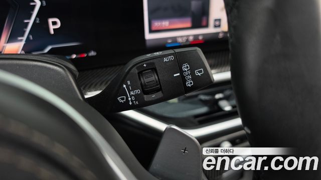 BMW X7 2025 — photo 28