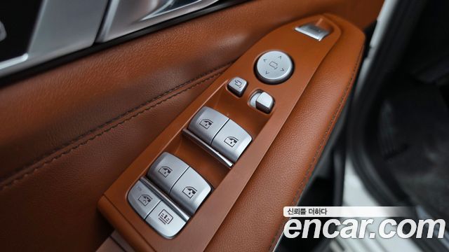 BMW X7 2025 — photo 29
