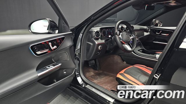 Mercedes-Benz C-Class 2024 — photo 13