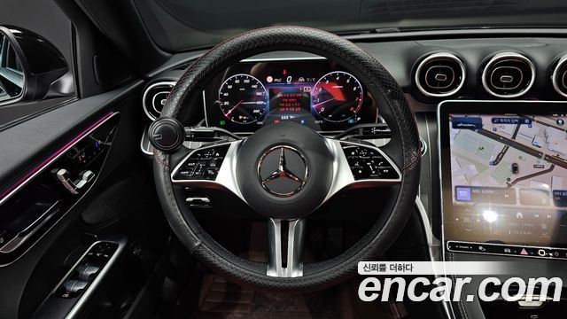 Mercedes-Benz C-Class 2024 — photo 19