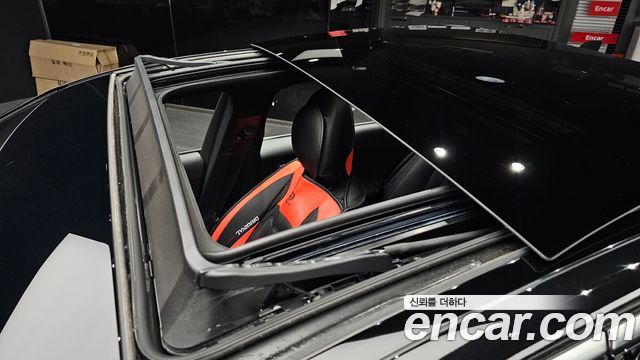 Mercedes-Benz C-Class 2024 — photo 25