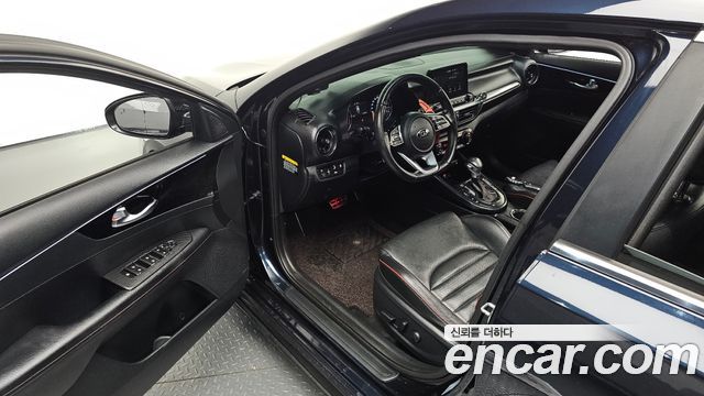 Kia K3 2019 — photo 17