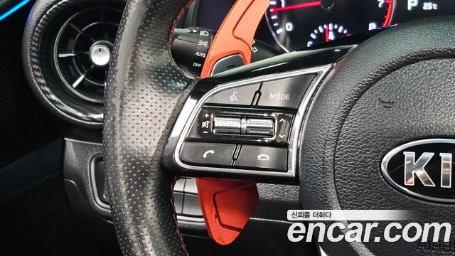 Kia K3 2019 — photo 25