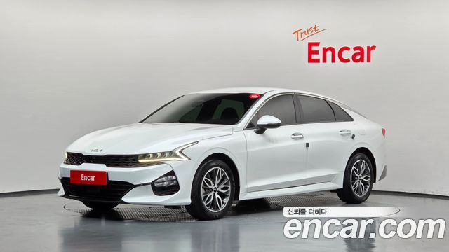 Kia K5 2022 — photo 1