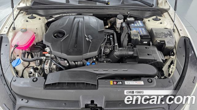 Kia K5 2022 — photo 6