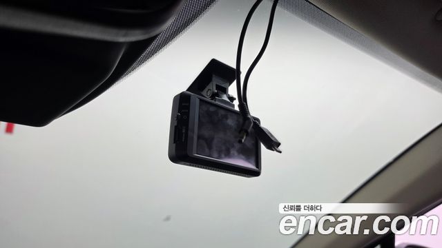 Kia K5 2022 — photo 25