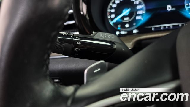 Kia K5 2022 — photo 28