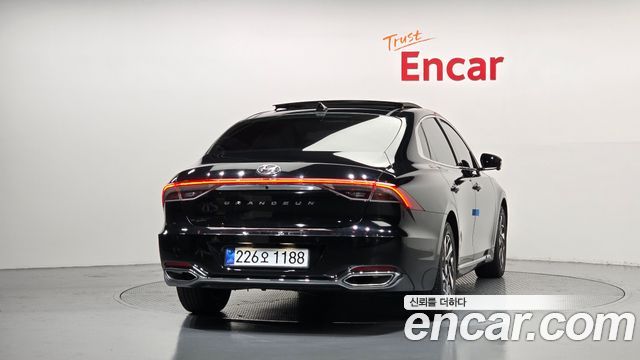 Hyundai Grandeur 2023 — photo 4