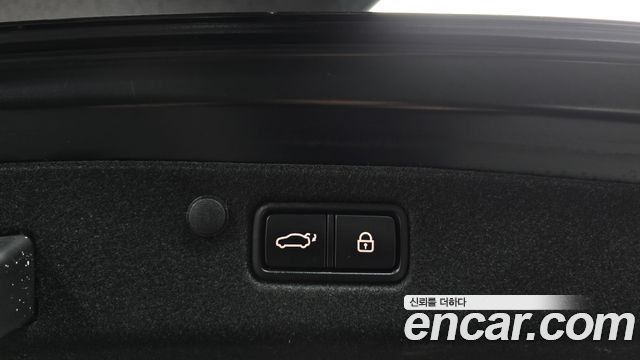 Hyundai Grandeur 2023 — photo 16