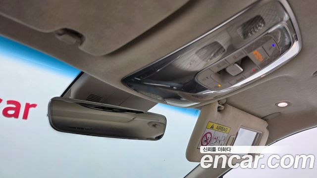 Genesis GV80 2020 — photo 28